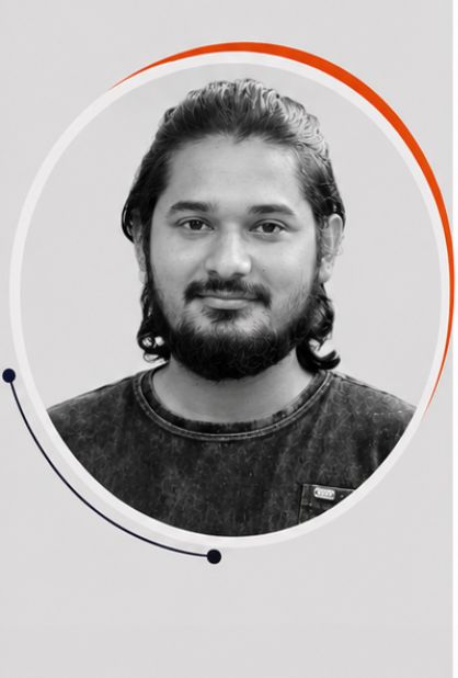 Dipak Swar